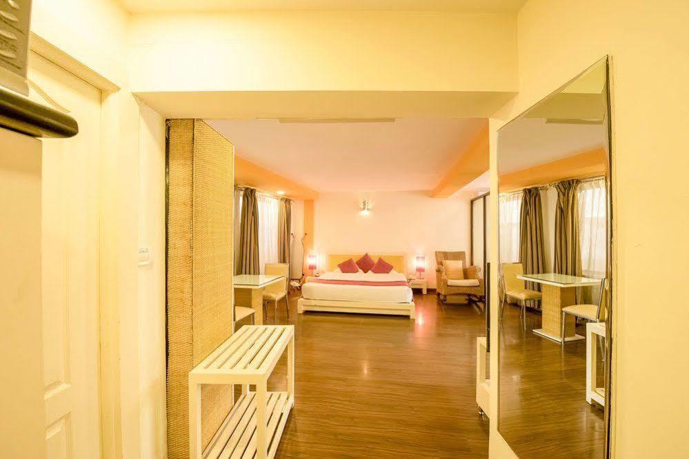 Shilton Suites Bengaluru Kültér fotó